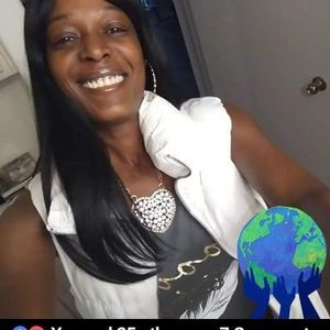 Meet your Posher, Ree manson